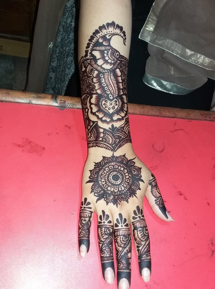 full backhand mehndi designs finger to wrist