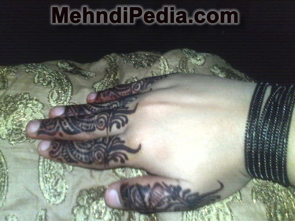 simple arabic mehndi designs for hands
