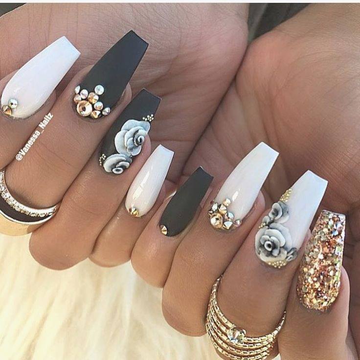 black white with flowers nail desings