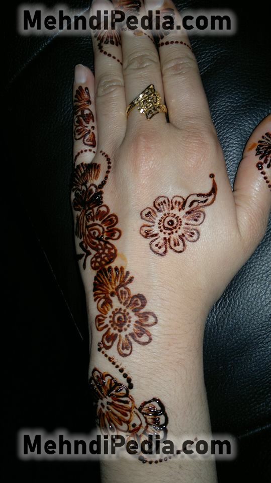 Henna mehndi designs for back hand only