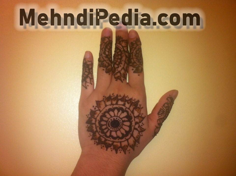 circle mehndi designs for collage girls back hands