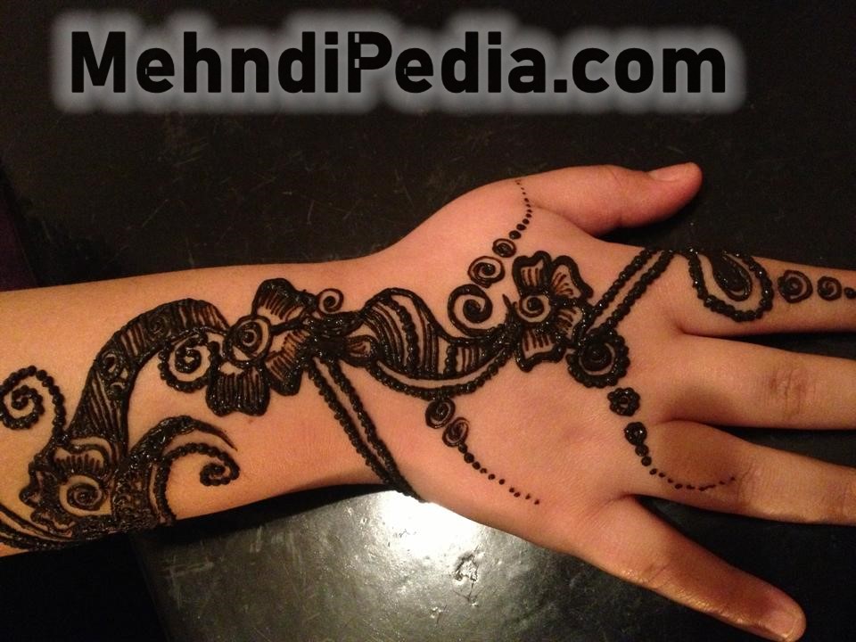 left hand back arm mehndi designs easy