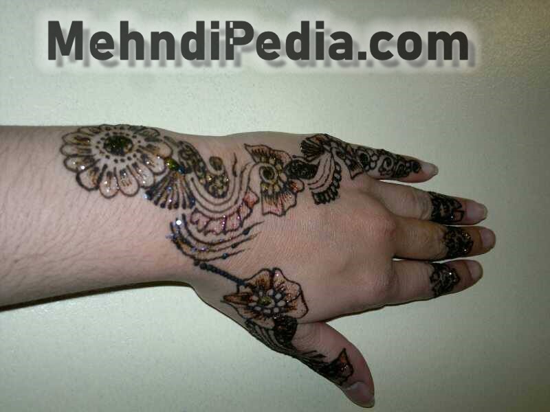 mehndi designs for mother