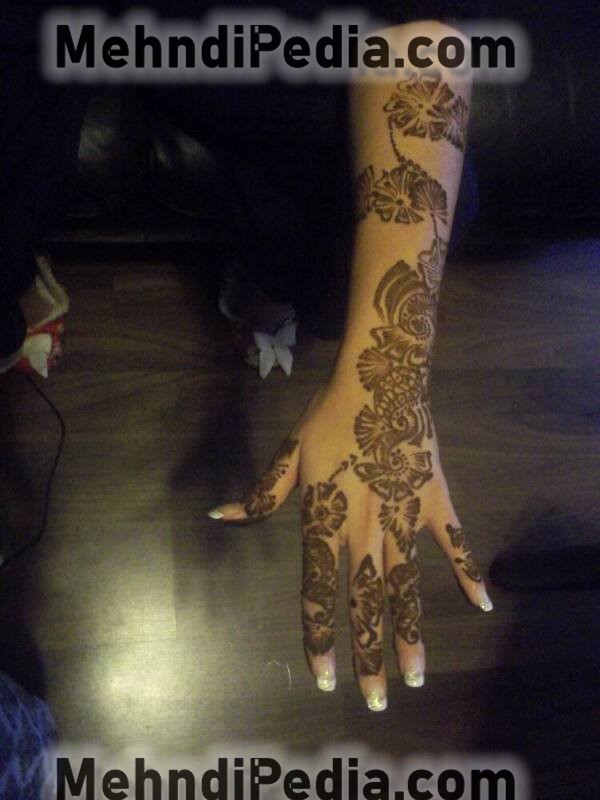 right hand arm mehndi designs easy back side